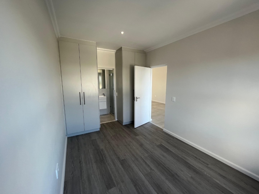 2 Bedroom Property for Sale in Flamingo Vlei Western Cape